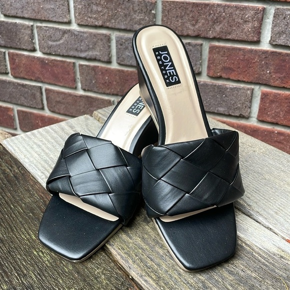 Jones New York Shoes - JONES NEW YORK | Iris | Woven |Slip On |Wedge |Black |Square Toe |Mule |Size 7.5
